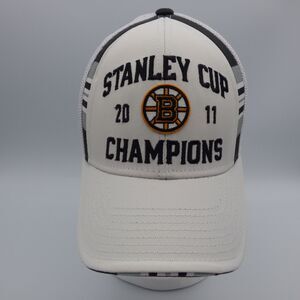 Reebok BOSTON BRUINS 2011 Stanley Cup Champions Stretch NHL Hat Cap